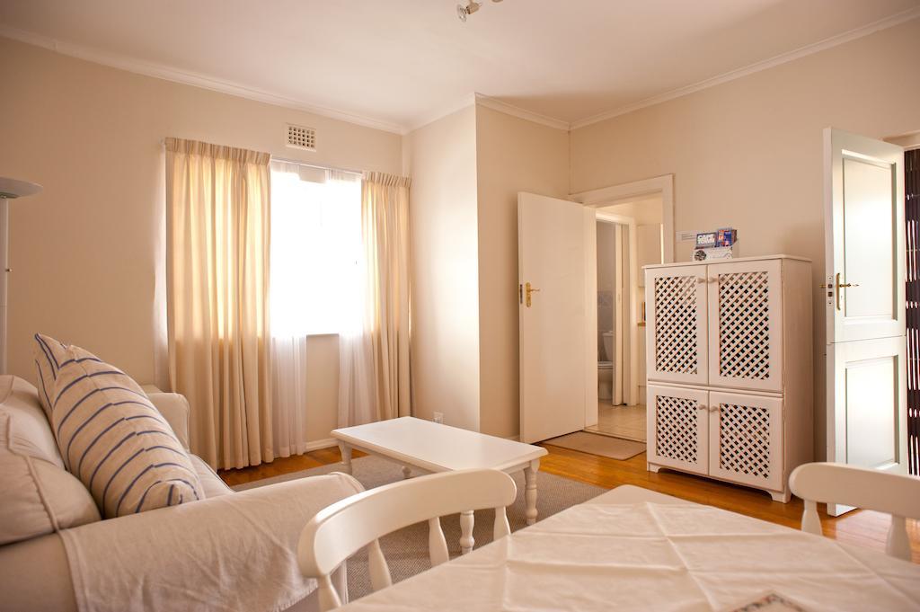 Squirrels Way Cottages 케이프타운 객실 사진